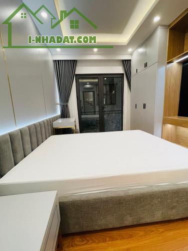 Còn căn duy nhất phố Trịnh Văn Bô 5 Tầng mặt ngõ Ô tô đỗ cửa 2 thoáng Giá 4,9 tỷ - 1