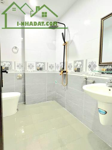 SIÊU HOT NHÀ ĐẸP CHINH KINH – NHÂN CHÍNH – THANH XUÂN, 44M2 * 4T GIÁ 4.6 TỶ.