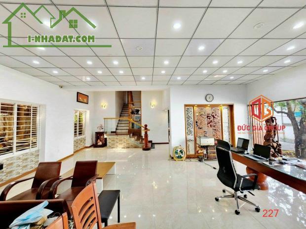 Bán biệt thự view sông Đồng Nai mặt tiền đường bờ kè Bửu Long; 1300m2 thổ cư giá 50 tỷ - 5