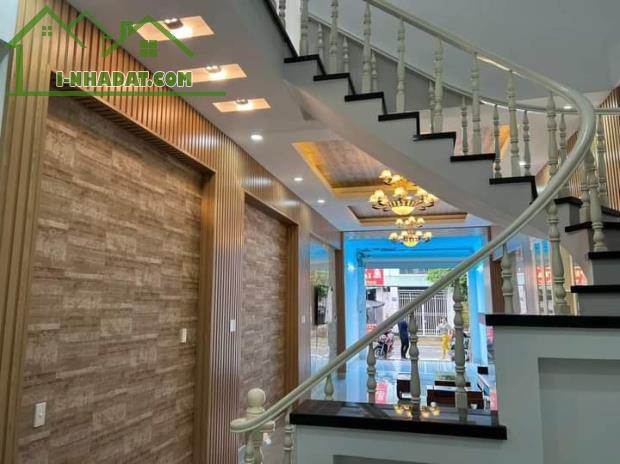 CHỦ GỬI CẦN BÁN GẤP NHÀ HẺM ÔTÔ 65m²-3tỷ2(TL) Nguyễn Thị Thập P. Tân Phú Quận 7 - Đã có sổ - 1