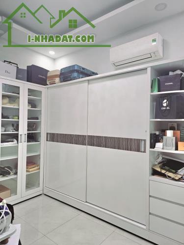 NHÀ PHÚ NHUẬN HUỲNH VĂN BÁNH 52M2 NGANG 4M, 4 TẦNG, 5PN CHỈ NHỈNH 8 TỶ. LH 0905699000 - 2