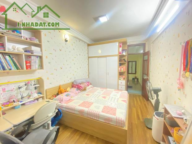 Bán nhà Ngọc Hà Ba Đình, dt 35mx5t, mt 4m, giá 10,2 tỷ.