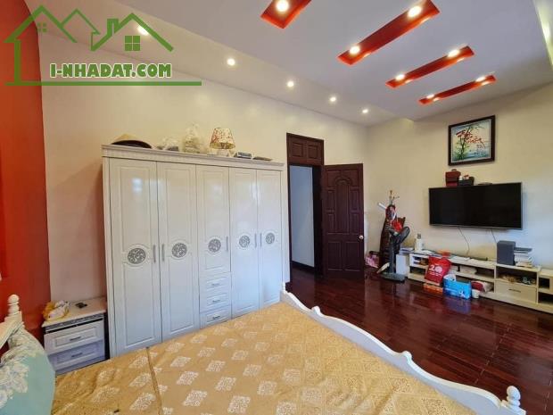 Siêu Hiếm, Đấu Giá Việt Hưng, Khu Đẳng Cấp Đại Gia, Vỉa hè, Hàng Xóm VinHomes. - 3