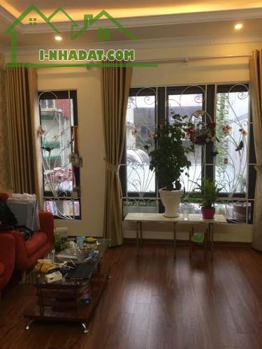 Bán nhà ngõ 302 Đường Láng, 42m2 x 4 tầng, 7.5 tỷ, ngay ngã tư sở - 1