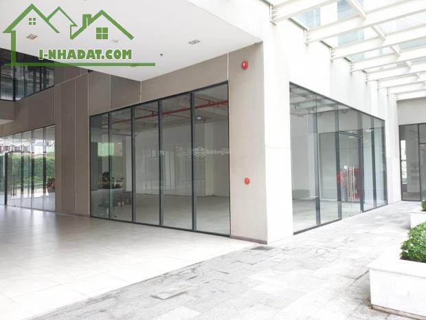 Cho thuê sàn thương mại/văn phòng 600m2 - 1052m2 tại De Capella Q2 cách Thủ Thiêm 2 - 1