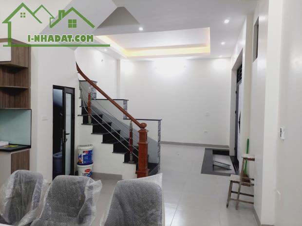 Hiếm Đường Đại La - Hai Bà Trưng 45m2 5 Tầng Mặt Tiền 4.5m Nhỉnh 7 Tỷ m - 1