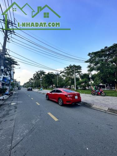 MTKD Lưu Chí Hiếu,P.Tây Thạnh - DT :20.5x54m -Hầm 5 Lầu,HĐ thuê 500tr/th - Gía : 145 tỷ TL