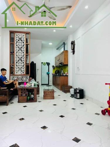 Chỉ 4,86 tỷ Có Ngay Nhà Phúc Lợi, Long Biên 33m2, 5T ( cam kết chuẩn)