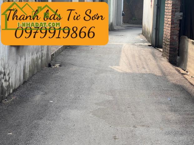 QUÁ MỨC NÓNG CHO ĐẤT THÀNH PHỐ 
Giá ối gời ơi bà con cô bác ạ 
GIÁ chỉ nhỉnh 1 tỷ có - 2
