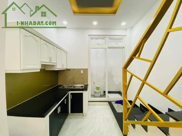 Kẹt Tiền Bán Gấp Nhà Phan Văn Hớn, P.Tân Thới Nhất, Quận 12. Giá 2tỷ1/48m2 - 3