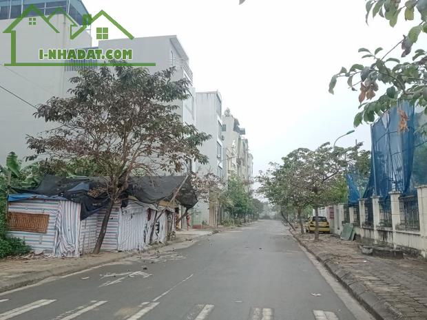 Cực hiếm, bán đất dịch vụ Yên Nghĩa, Hà Đông gần Vành đai 4, 56m2, MT5.6m giá rẻ 8.45 tỷ - 2