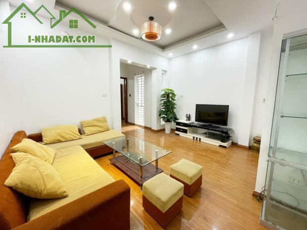 Bán nhà Đội Cấn 65m2 – Mặt tiền 8,3m – Lô góc 3 mặt tiền – 19,9 tỷ . - 1