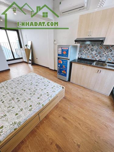 Bán nhà Phùng Khoang - Nam Từ Liêm - 2 thoáng, thông, ô tô tránh 5m, 60m2,6 tầng 8.35 tỷ. - 2