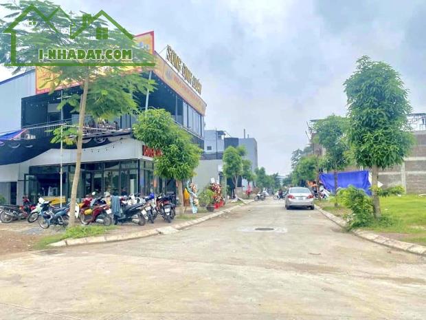 BÁN ĐẤT MẶT PHỐ 10 TỶ 135m MT 5m VỈA HÈ KINH DOANH THỊ TRẤN CHI ĐÔNG MÊ LINH HÀ NỘI - 3