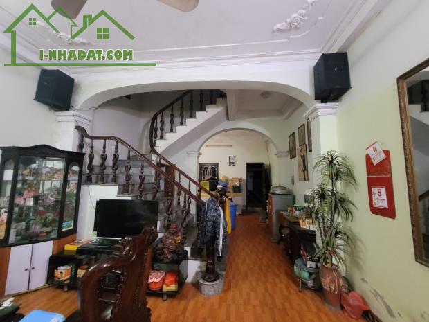 Bán nhà Phùng Khoang - Nam Từ Liêm - 2 mặt ngõ thông, sát ô tô tránh, 55m2, Mt5m, 6.35 tỷ.