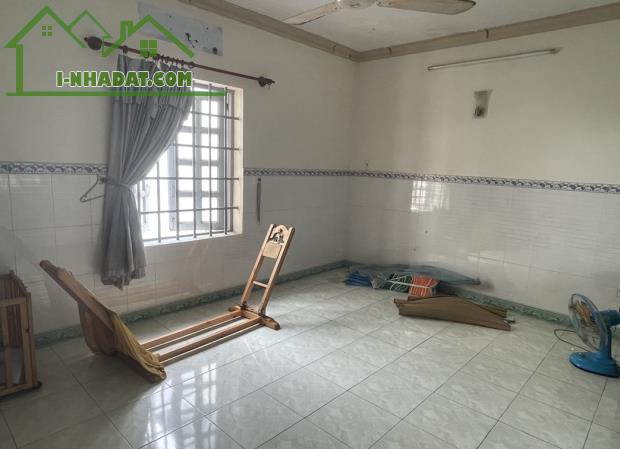 MẶT TIỀN CHỢ PHÚ ĐỊNH  - ĐƯỜNG 48 - P16 – Q8 - 03 TẦNG MỚI - 100 M2 - CHỈ CÓ 7.9 TỶ. - 2