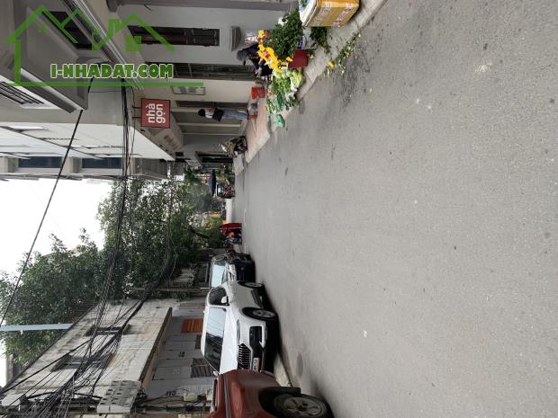 Khu P/lô Vip, ô tô, vỉa hè kinh doanh phố Giải Phóng, DT 70m2, Giá 11 tỷ - 2