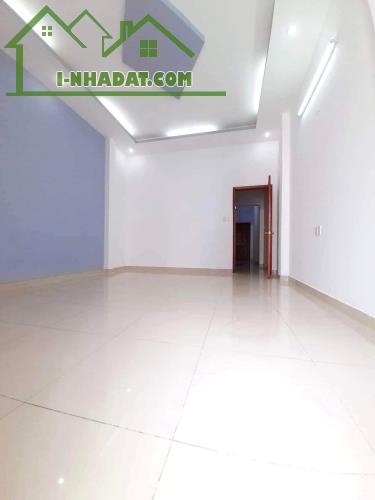 Nhà Mới Đẹp Thống Nhất Gò Vấp, 100m2, Sổ Đẹp Vuông Vức, Gía Hơn 5 tỷ