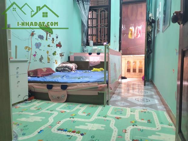 Chuyển Lên Chung Cư Bán Nhà Thụy Khuê, Mặt Ngõ Kinh Doanh, Thông Hồ Tây, 40M, 3T, 4,6 Tỷ - 1