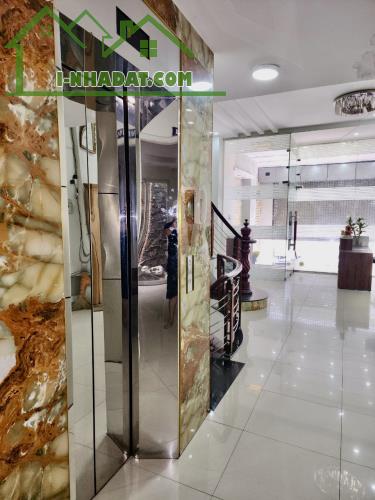 KHÁCH SẠN MẶT TIỀN ĐƯỜNG SỐ 10 LINH TRUNG - 500M SÀN, 6 TẦNG, 13 PHÒNG + HẦM + THANG MÁY. - 5