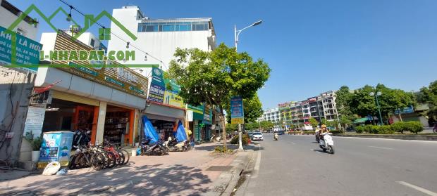 Mặt phố Hồng Tiến, Vỉa hè, Mặt tiền 12m, Diện Tích 164m2, Kinh Doanh Sầm Uất Ngày Đêm. - 3