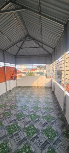 Bán nhà mặt đường Lai Xá Hoài Đức 32m*5T. 80m đến Chợ, Đh Thành Đô. Ngõ 2,6m Ôtô đỗ cửa