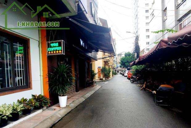 Bán nhà phân lô mặt ngõ 104 Định Công, 70m2, lô góc kinh doanh, 21 tỷ