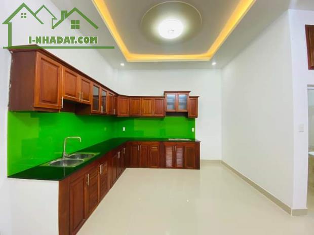 Bán Gấp Nhà Đường Trần Xuân Soạn, P.Tân Hưng, Quận 7. Giá 2tỷ9/sổ sẳn - 3