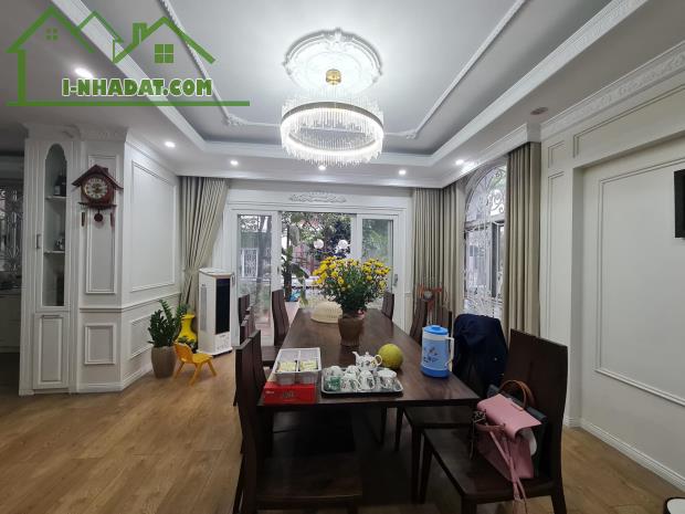 BIỆT THỰ ĐẲNG CẤP NGUYỄN TUÂN KINH DOANH ĐỈNH THANG MÁY 175m2 MẶT TIỀN 9m SỔ ĐẸP hơn 40 tỷ - 2