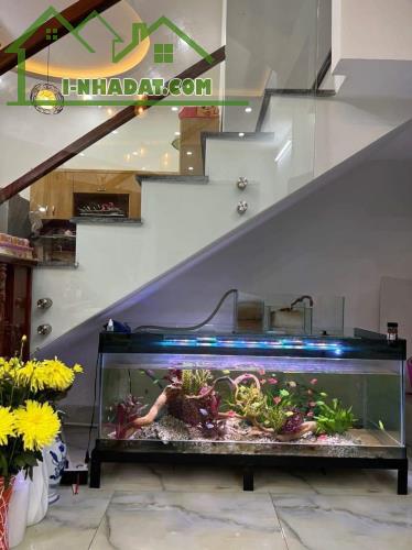 Định Cư Pháp Bán Gấp Nhà Đ.Lã Xuân Oai, P.Long Trường, Quận 9. Giá 2tỷ350/52m2/sổ sẳn - 2