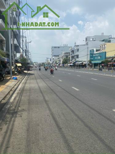 Bán đất mặt tiền Nguyễn Xí, P.13, Bình Thạnh: 20 x 55, giá 225 tỷ