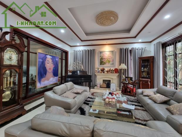 Bán nhà Nguyễn Phong Sắc phân lô vỉa hè – oto đỗ ngày đêm , 100m2 7 tầng KD tốt 23 tỷ . - 2