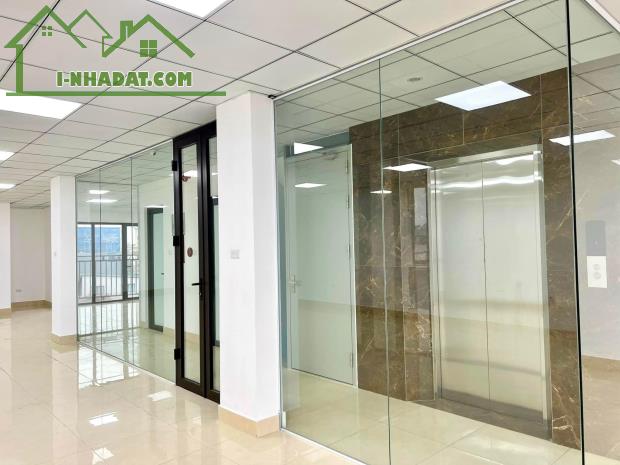 Tòa Nhà, Văn Phòng phố Vũ Đức Thận, 6 Tầng, Thang Máy, Hàng xóm Vinhomes. - 1