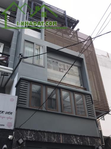 Cần tiền bán gấp nhà mặt tiền Hòa Hưng, Q.10, 4x15m, 2 lầu, 12 tỷ TL