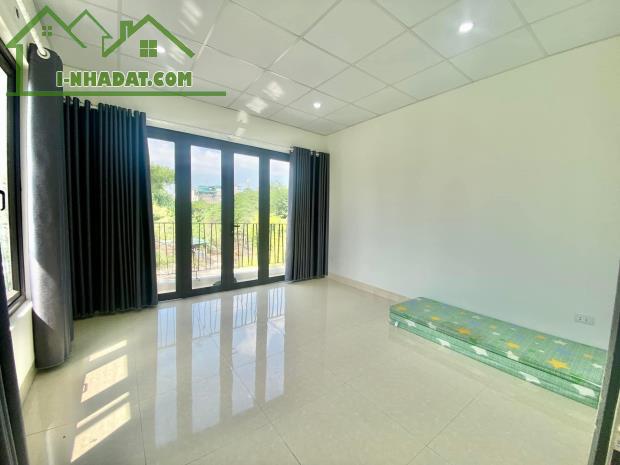 Siêu phẩm! Nhà mặt ngõ 48m2, lô góc- view hồ đẹp, ô tô đỗ cửa, có 1 0 2 - 2