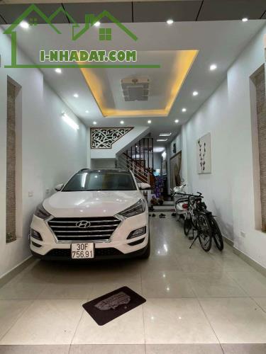 Bán nhà đẹp ngõ 298 ngọc hồi DT60m  4,5 tầng. Kinh doanh  ô tô 7 chỗ. Giá 5,5 tỷ - 1