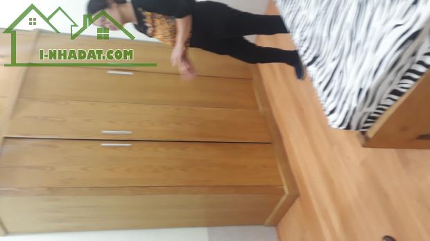 Nhà đẹp Hoàn kiếm,  gần phố, 60m2, giá chỉ 3,4 tỷ - 3