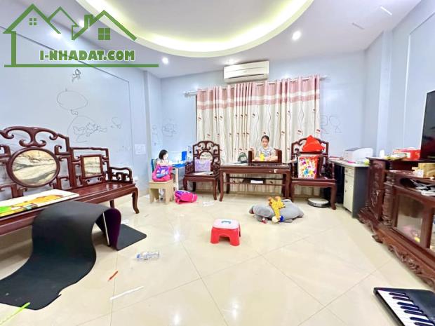 Bán nhà Phan Kế Bính Ba Đình dt 40m x5t, mt 4,5m. giá 4,8 tỷ - 2