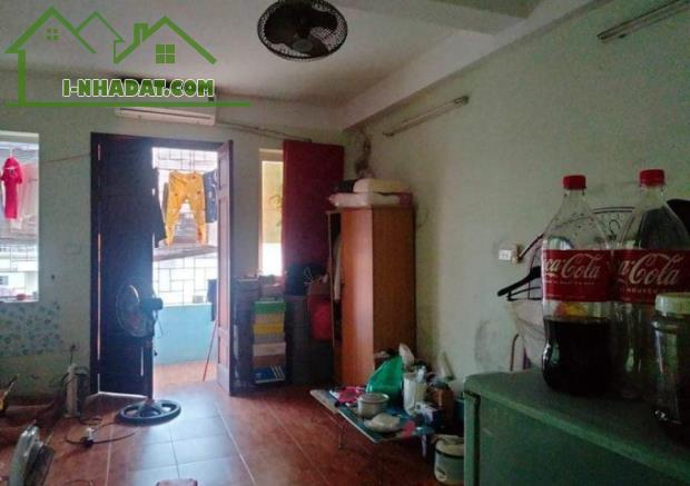 BÁN  Nhà Riêng THỊNH HÀO – TÔN ĐỨC THẮNG72m2 5 tầng 4m Mặt Tiền Chỉ Nhỉnh 8 Tỷ.  LH. Mr KI
