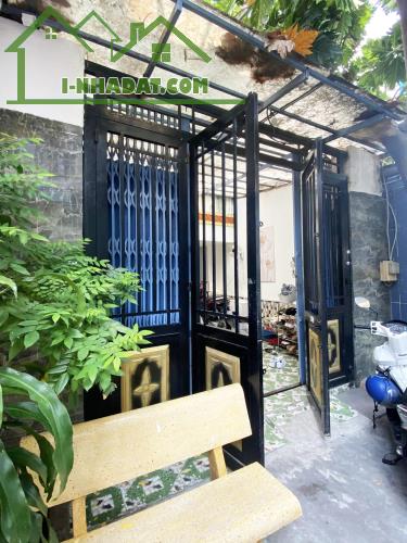 Nhà HXH VIP Hậu Giang Q6, 101m2 4.8x21, 2 tầng tiện xây mới, đầu tư giữ tiền, chỉ 11 tỷ TL