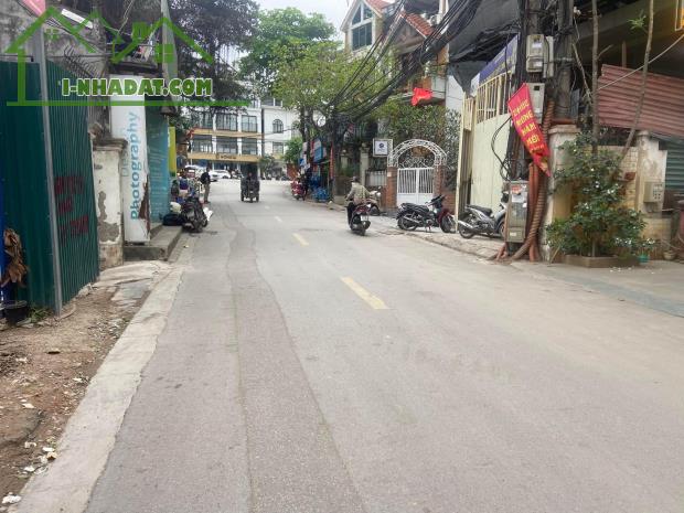 Bán nhà Tây Hồ khu vực vip đầu tư xây toà khách sạn vip DT 528 m2 giá 158 tỷ