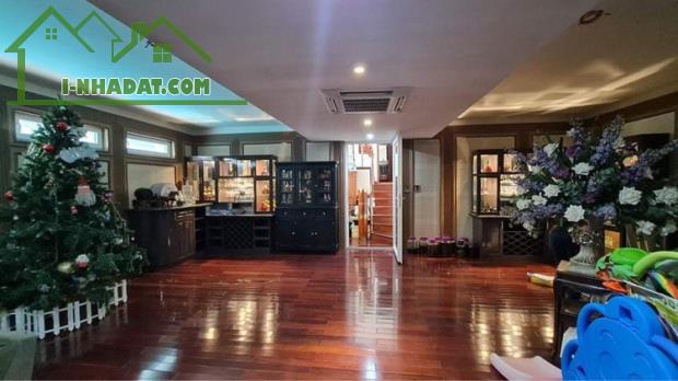 Bán Biệt thự phố Tư Đình, Hàng xóm Minh Tâm, cạnh siêu thị Aeon, DT330m, giá 46 tỷ - 1