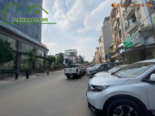Bán nhà ngõ 36 Giang Văn Minh, Ba Đình, ô tô tránh, vỉa hè 5m, giá 35 tỷ