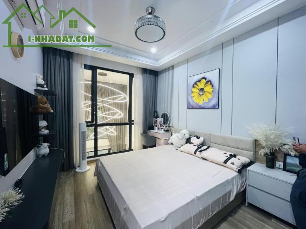 PHÂN LÔ, KINH DOANH, Ô TÔ TẢI TRÁNH,C THANG MÁY, PHỐ NGUYỄN KHÁNH TOÀN 50M2 MT 4M 8.5 TỶ - 1