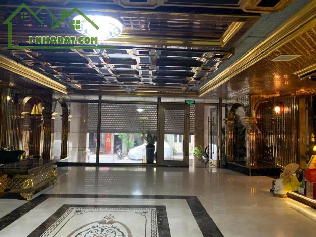 Bán nhà Trúc Bạch ba đình 10 tầng 1 mặt phố 1 mặt ngõ 2 thang máy DT 217 m2 giá 105 tỷ - 1