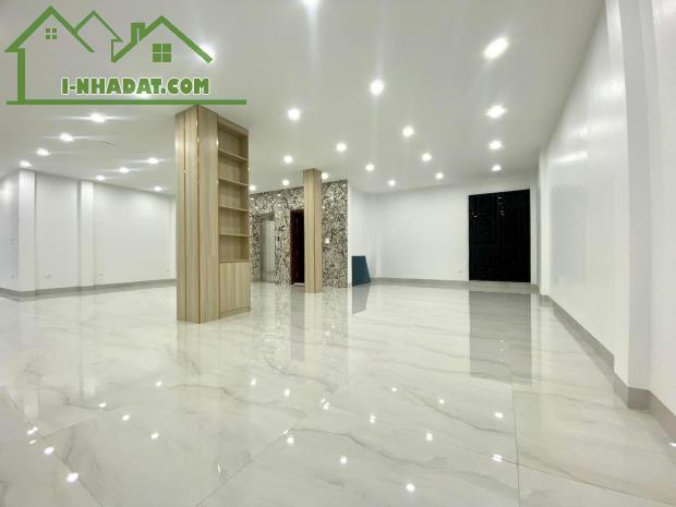 Bán nhà phố Huế mặt phố kinh doanh văn phòng vỉ hè DT 120 m2 x 6 tầng, MT 5 m, giá 60 tỷ - 3
