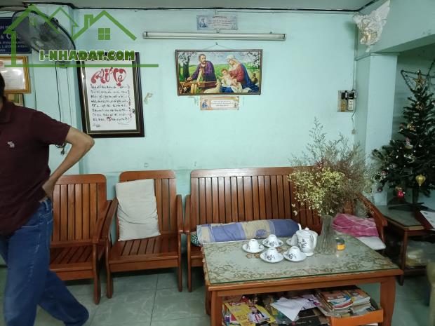 Nhà Cách Mạng Tháng 8, ngay vòng xoay Dân Chủ, 95m2, chỉ 15 tỷ - 2