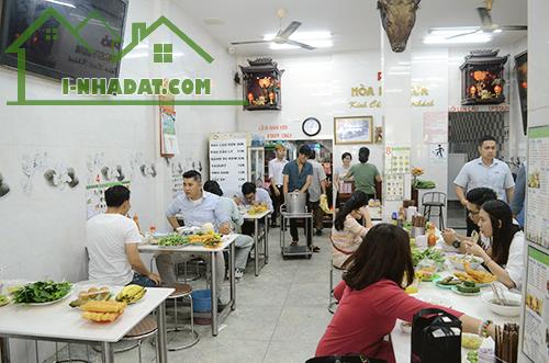 Bán nhà mặt tiền 3 tầng, 4x31m đường Trường Chinh, An Sương - Tham Lương, chỉ 14.9 tỷ. - 1