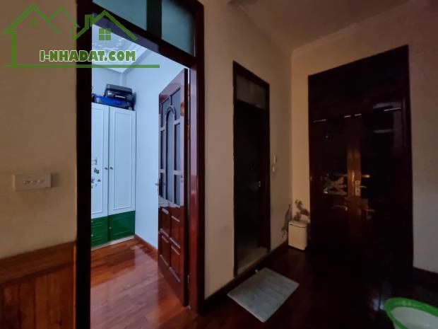 Bán nhà Khương Đình, Thanh Xuân, ô tô đỗ, sát phố 50m2, 5 tầng chỉ 5.8 tỷ. - 1