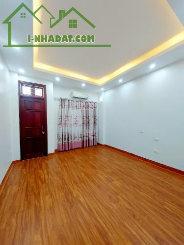 Bán Nhà Phố Nghĩa Dũng 50m2 Mt 4 giá 8.5 tỷ, Gara, Kinh Doanh - 1